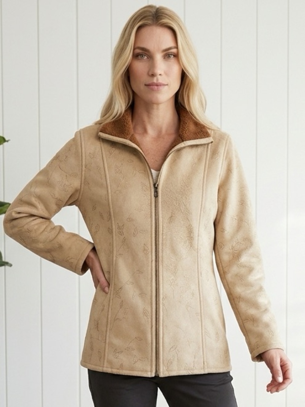 County Clothing Co Cheyenne Women’s Beige Full Zip Lined Collared Jacket S